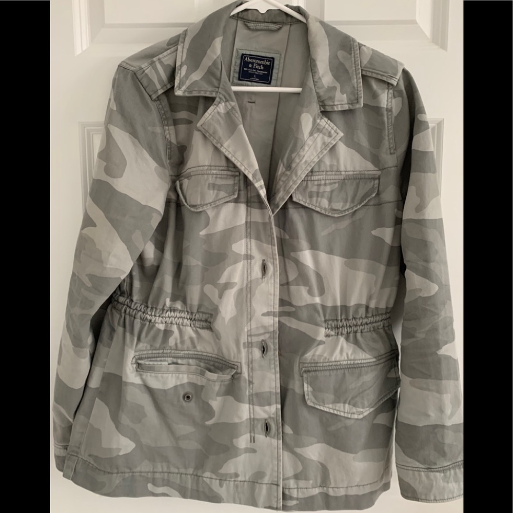 Abercrombie Women’s Camo Jacket
